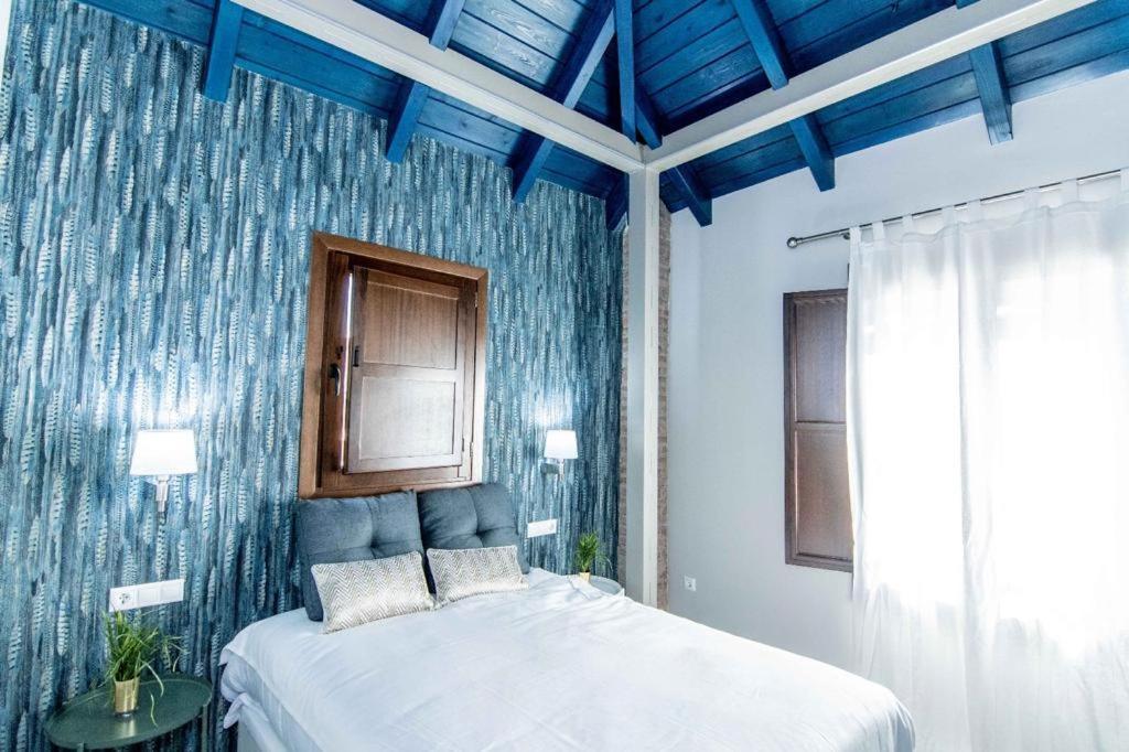 Aparthotel Elvira 50